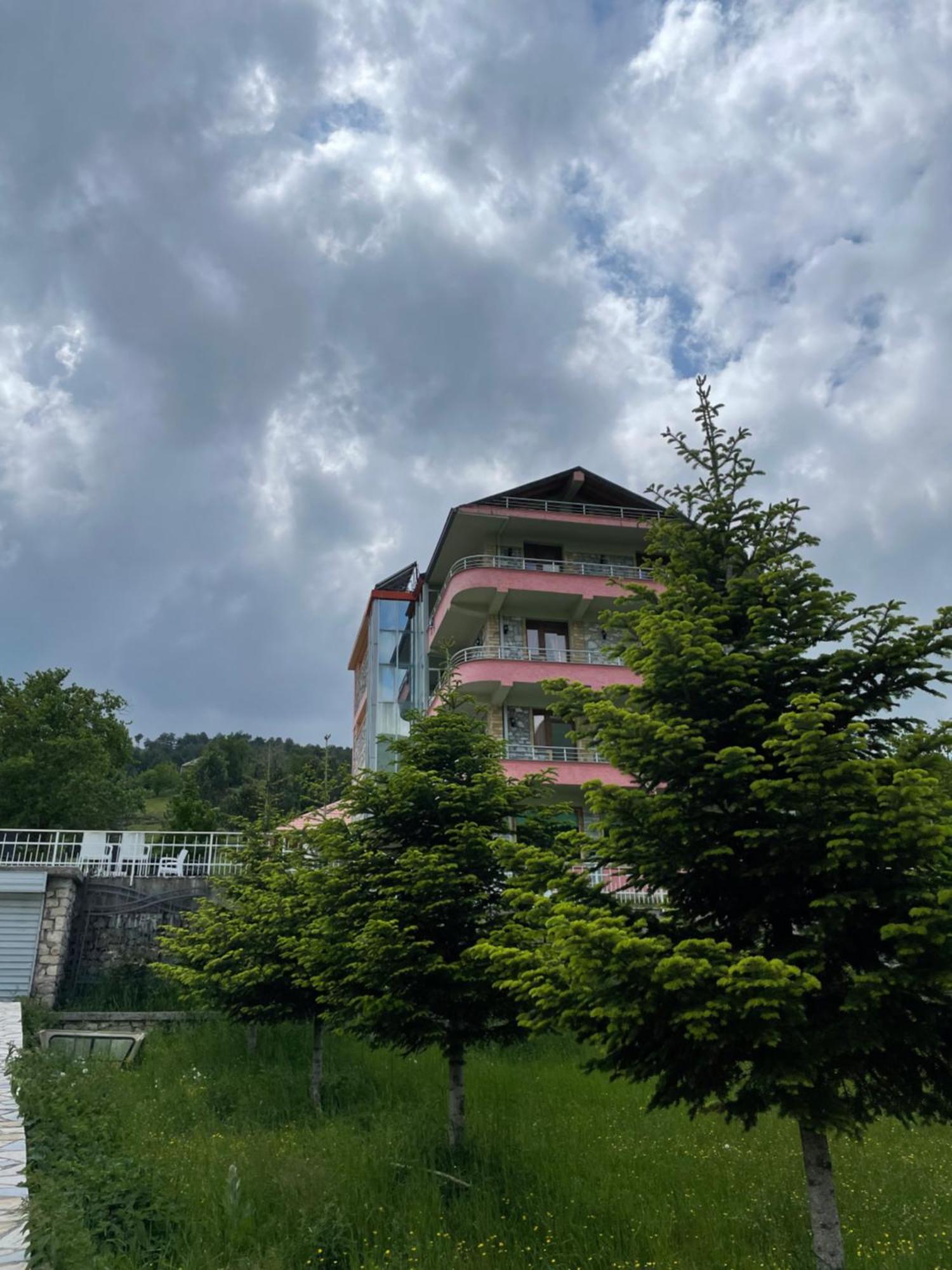 Lura Hotel Fushe-Lure Eksteriør billede